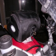 01-Tank-bag-mount-clasp